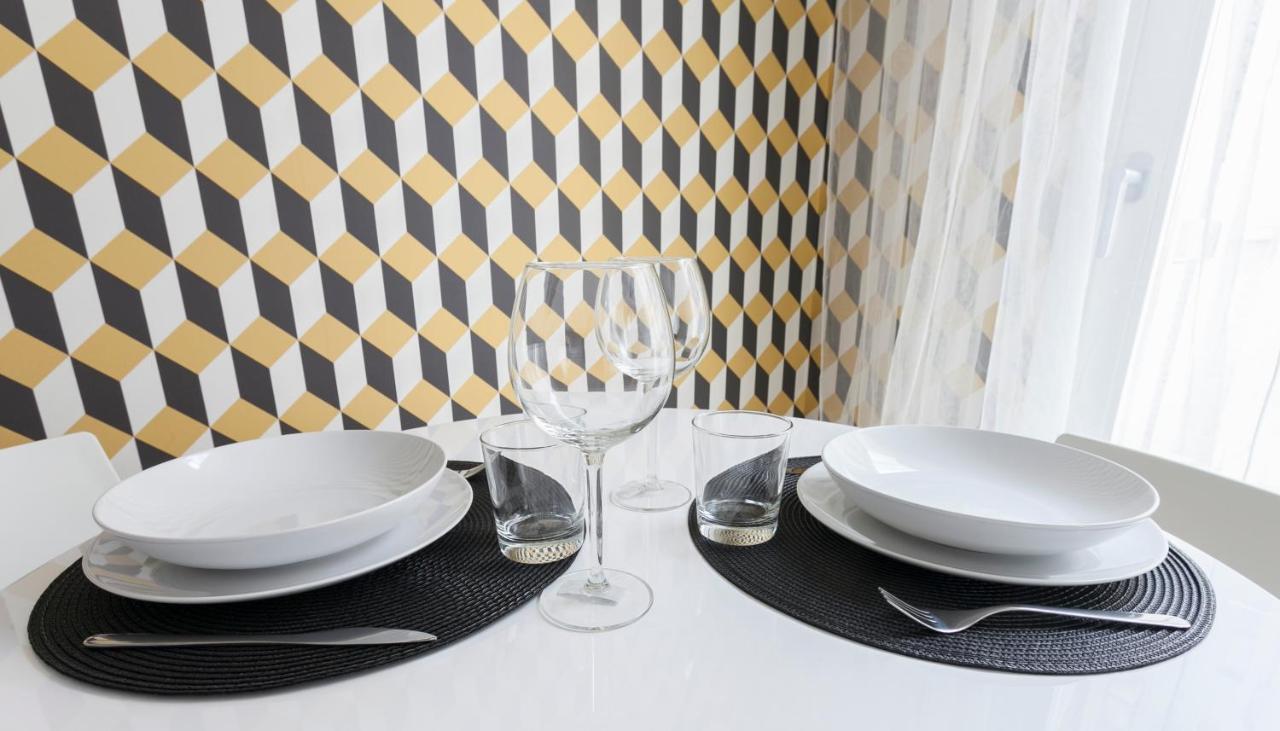 Italianway-Poma Appartement Milaan Buitenkant foto