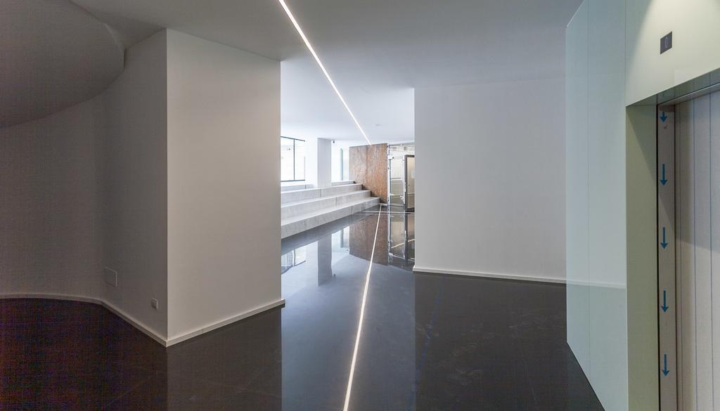 Italianway-Poma Appartement Milaan Buitenkant foto
