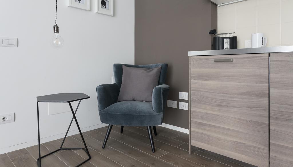Italianway-Poma Appartement Milaan Buitenkant foto