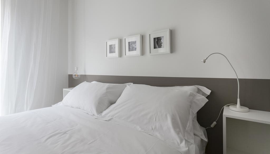 Italianway-Poma Appartement Milaan Buitenkant foto